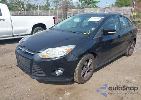 2014 Ford Focus Se z USA, uszkodzony, nr VIN 1FADP3F28EL424285